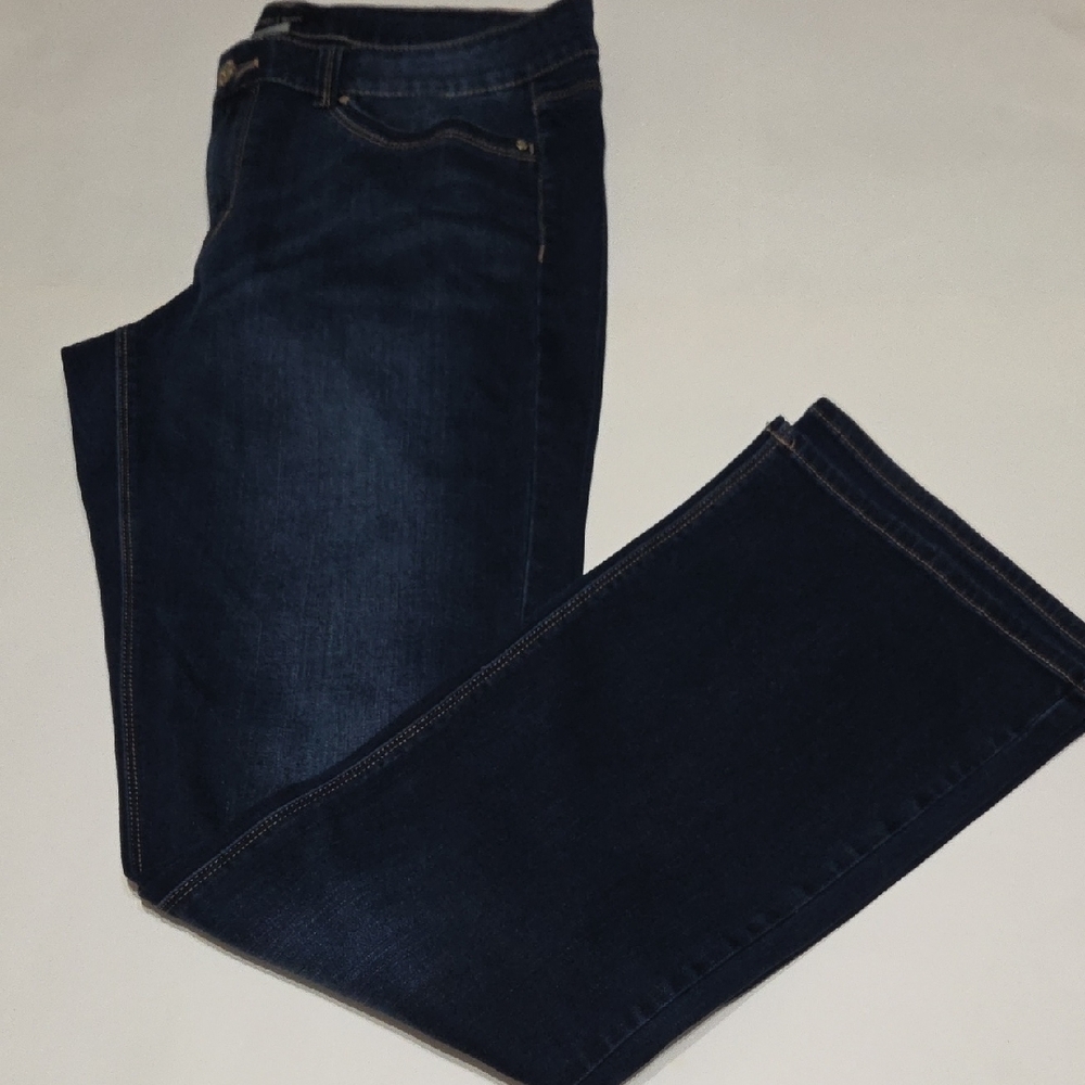 White House Black Market Women's Dark Wash Boot Cut Jeans
